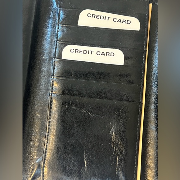 Oggi Domoni Cowhide wallets Gold detail - Picture 6 of 13